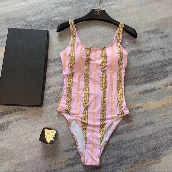 Bikini Versace - Picture 8 of 15